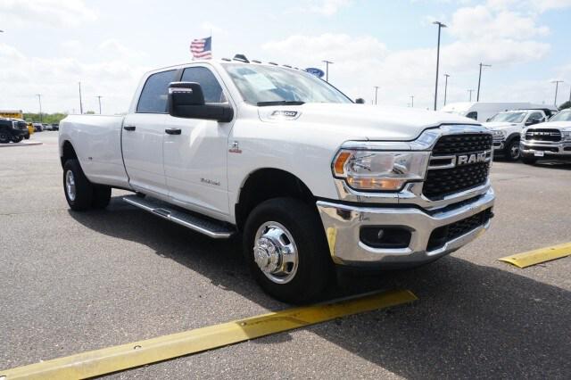 2024 RAM 3500 Big Horn Crew Cab 4x4 8 Box 2024 RAM 3500 Big Horn Crew Cab 4x4 8 Box