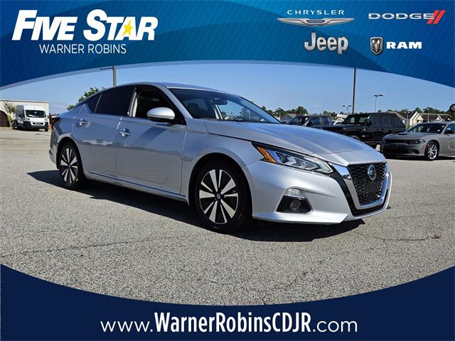 2022 Nissan Altima SL FWD