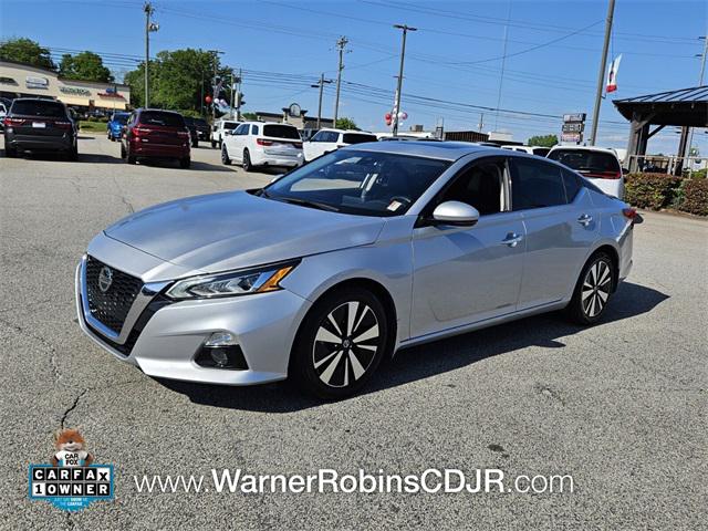 2022 Nissan Altima SL FWD