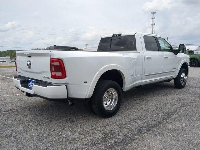 2024 RAM 3500 Limited Crew Cab 4x4 8 Box