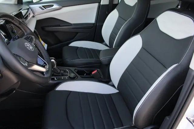 2025 Volkswagen Taos 1.5T SEL