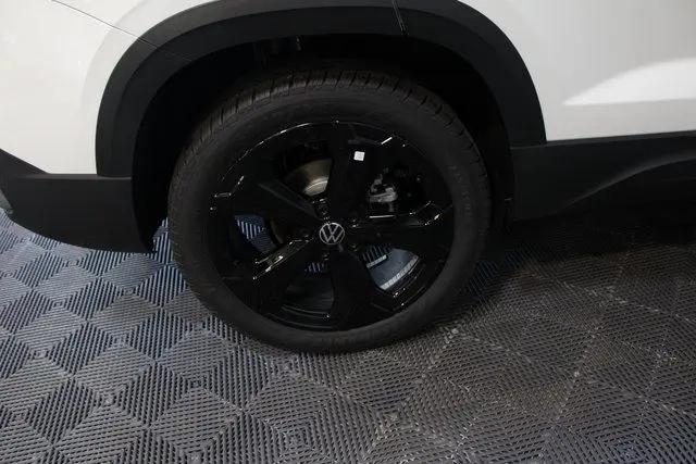 2025 Volkswagen Taos 1.5T SEL