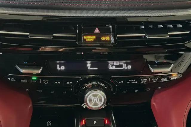 2025 Acura MDX A-SPEC Advance Package