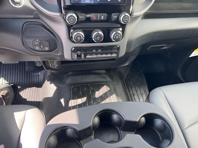 2025 Ram 3500 Tradesman/Big Horn