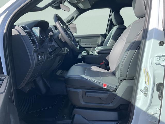 2025 Ram 3500 Tradesman/Big Horn