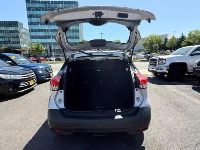 2019 Nissan Kicks SV