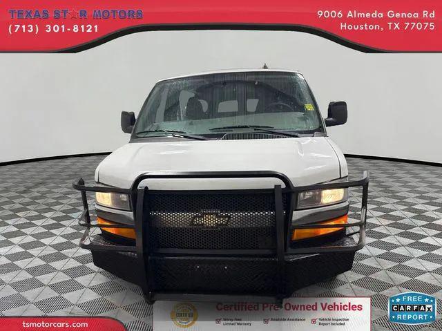 2017 Chevrolet Express LT