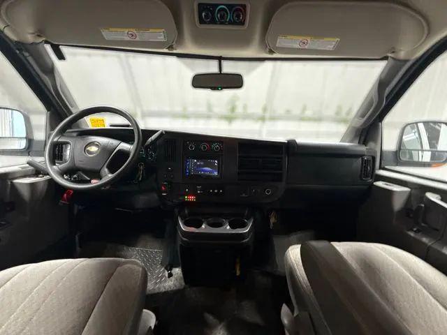 2017 Chevrolet Express LT