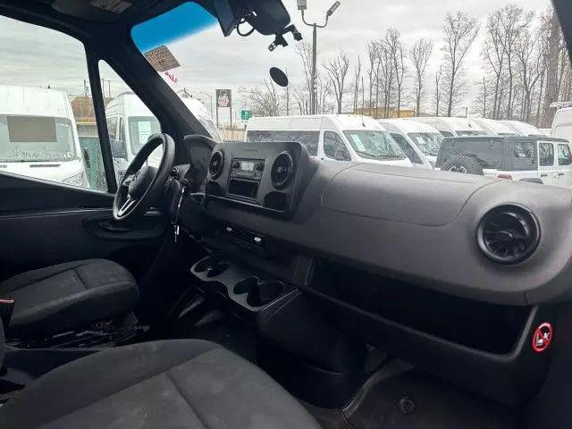 2019 Mercedes-Benz Sprinter 2500 High Roof V6