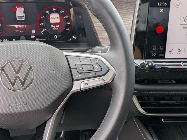 2025 Volkswagen Atlas 2.0T SEL Premium R-Line