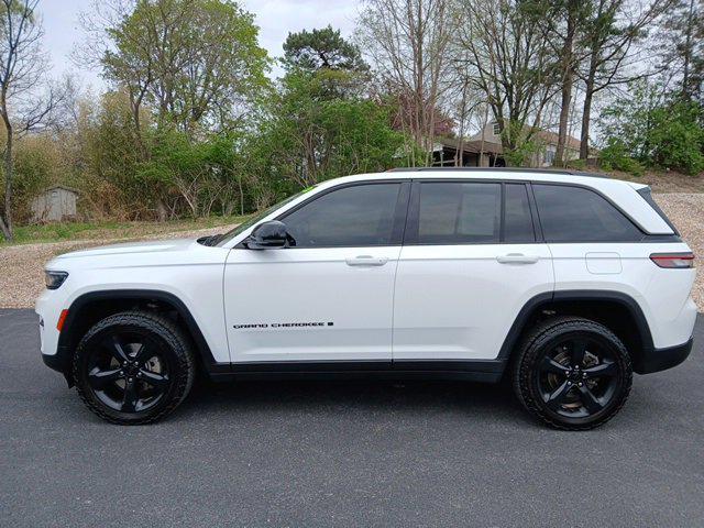 2022 Jeep Grand Cherokee Altitude 4x4