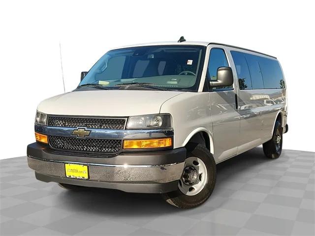 2020 Chevrolet Express Passenger RWD 3500 Extended Wheelbase LT