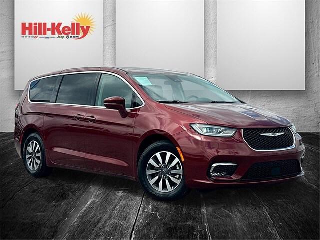 2022 Chrysler Pacifica Hybrid Touring L