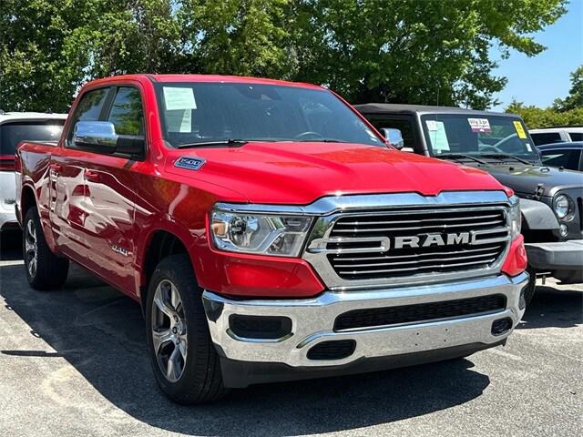 2024 RAM 1500 Laramie Crew Cab 4x2 57 Box