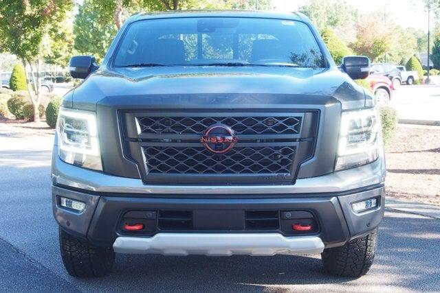 2024 Nissan TITAN Crew Cab PRO-4X 4x4