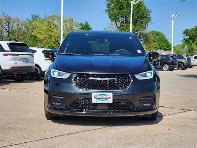 2022 Chrysler Pacifica Hybrid Limited