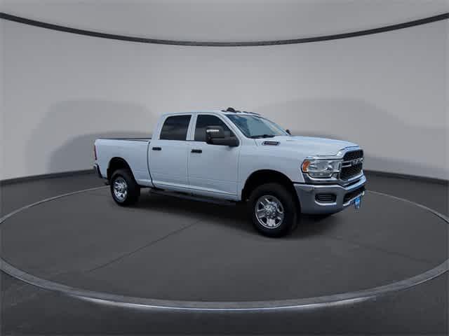 2023 RAM 2500 Tradesman Crew Cab 4x4 64 Box