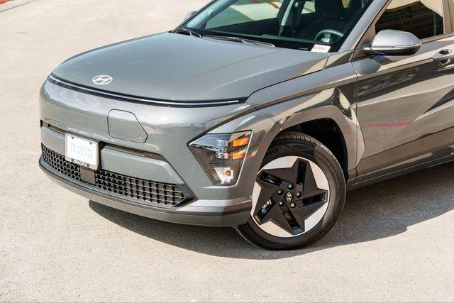 2025 Hyundai Kona EV SEL