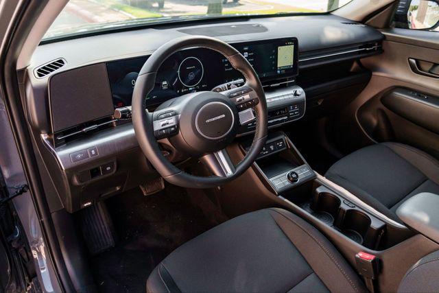 2025 Hyundai Kona EV SEL