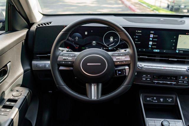 2025 Hyundai Kona EV SEL