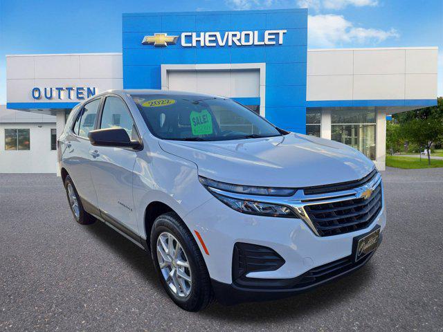 2022 Chevrolet Equinox AWD LS