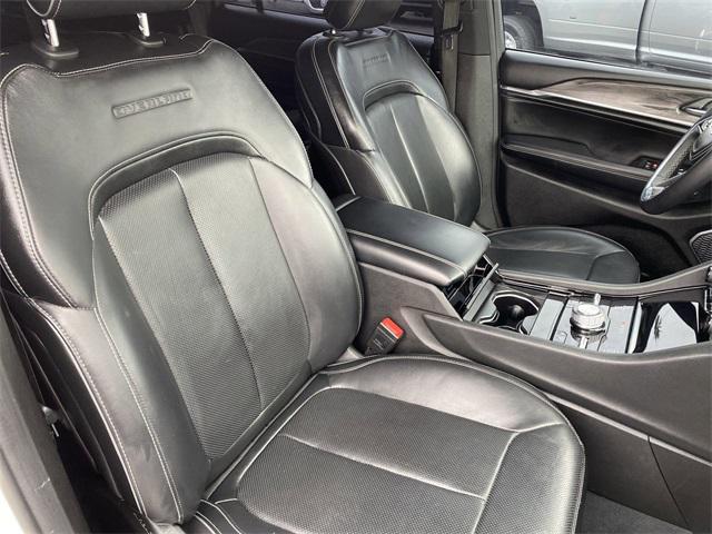 2023 Jeep Grand Cherokee L Overland 4x4