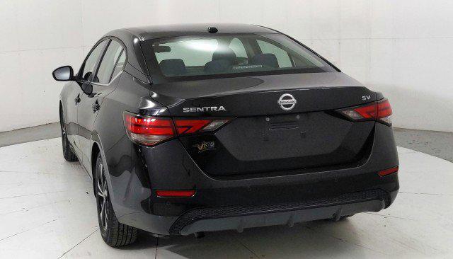 2021 Nissan Sentra SV Xtronic CVT