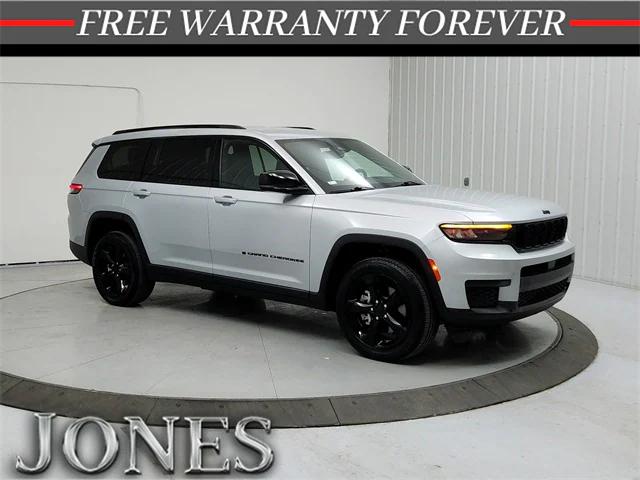 2023 Jeep Grand Cherokee L Altitude 4x2