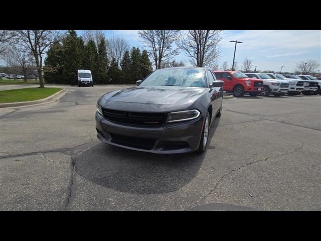 2022 Dodge Charger SXT RWD