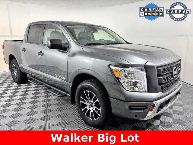 2023 Nissan TITAN Crew Cab SV 4x4