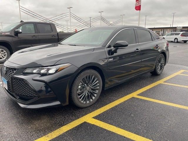 2021 Toyota Avalon XSE Hybrid