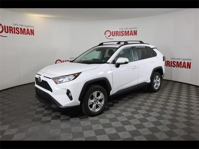 2020 Toyota RAV4 XLE