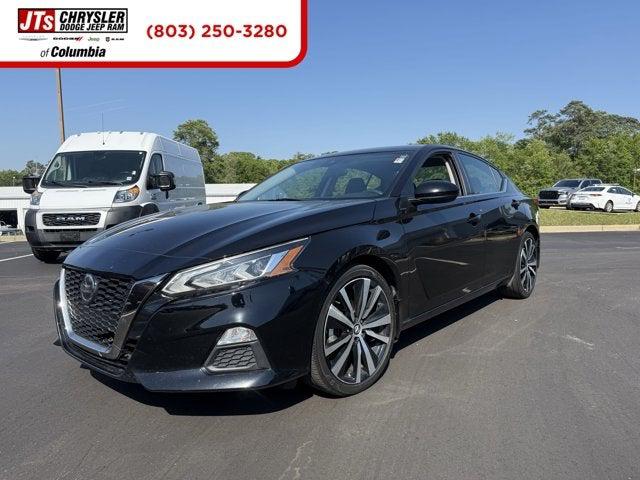 2022 Nissan Altima SR FWD