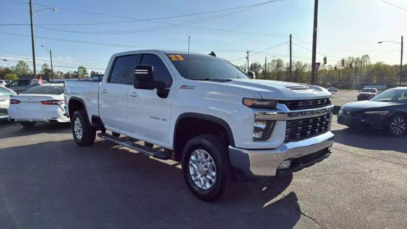 2023 Chevrolet Silverado 2500HD 4WD Crew Cab Standard Bed LT