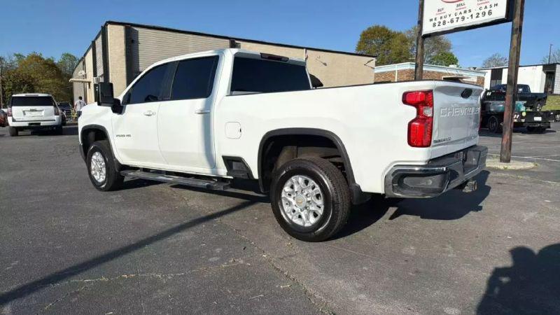 2023 Chevrolet Silverado 2500HD 4WD Crew Cab Standard Bed LT