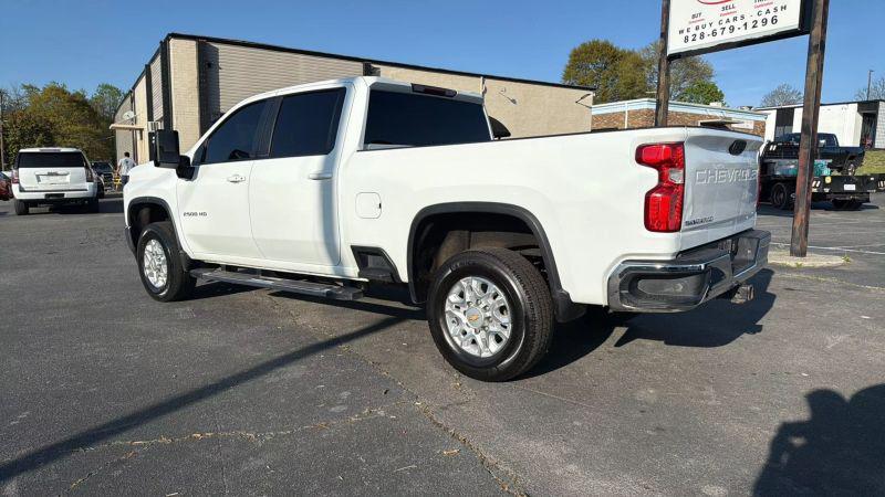 2023 Chevrolet Silverado 2500HD 4WD Crew Cab Standard Bed LT