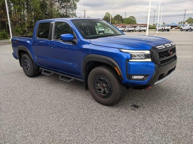 2025 Nissan Frontier Crew Cab PRO-4X 4x4