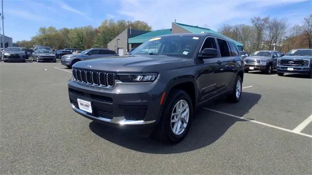 2022 Jeep Grand Cherokee L Laredo 4x4