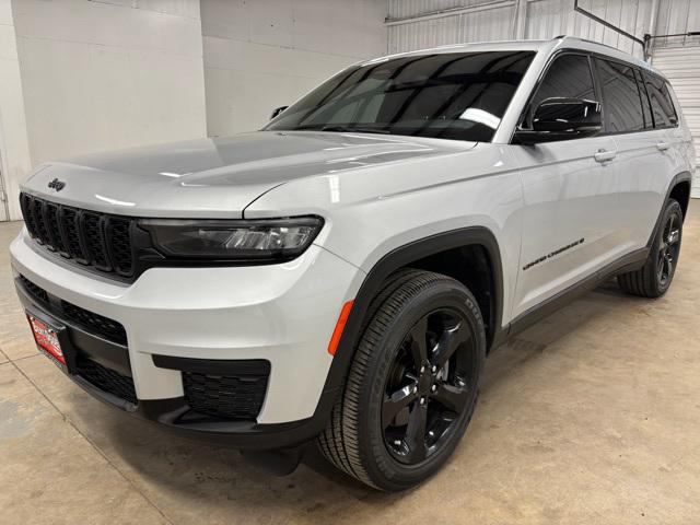 2021 Jeep Grand Cherokee L Altitude 4x2