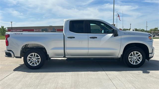 2021 Chevrolet Silverado 1500 4WD Double Cab Standard Bed Custom