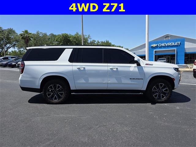 2022 Chevrolet Suburban 4WD Z71