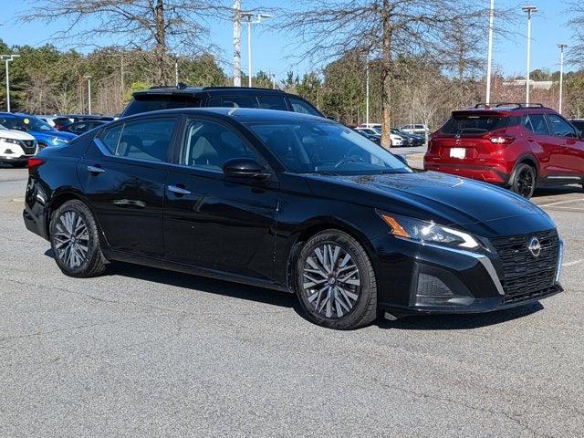 2023 Nissan Altima SV FWD