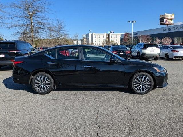 2023 Nissan Altima SV FWD