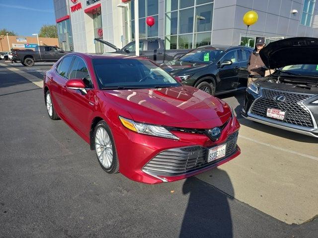 2020 Toyota Camry XLE Hybrid
