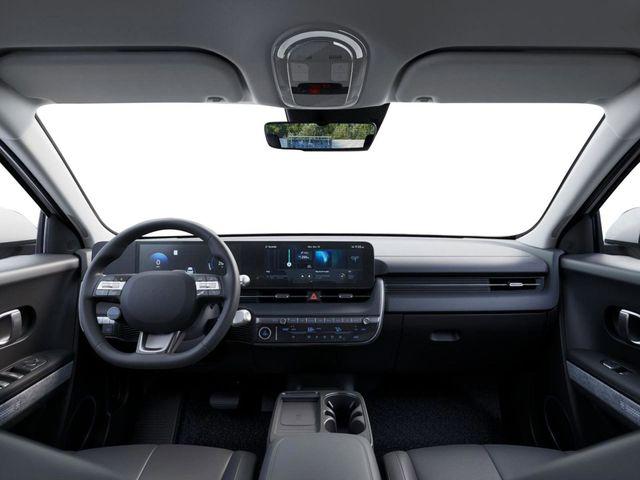 2025 Hyundai IONIQ 5 SEL - Photo 8