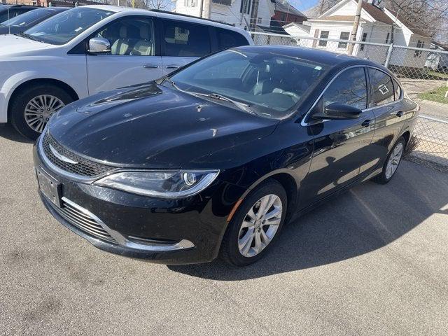 2017 Chrysler 200 Limited Platinum