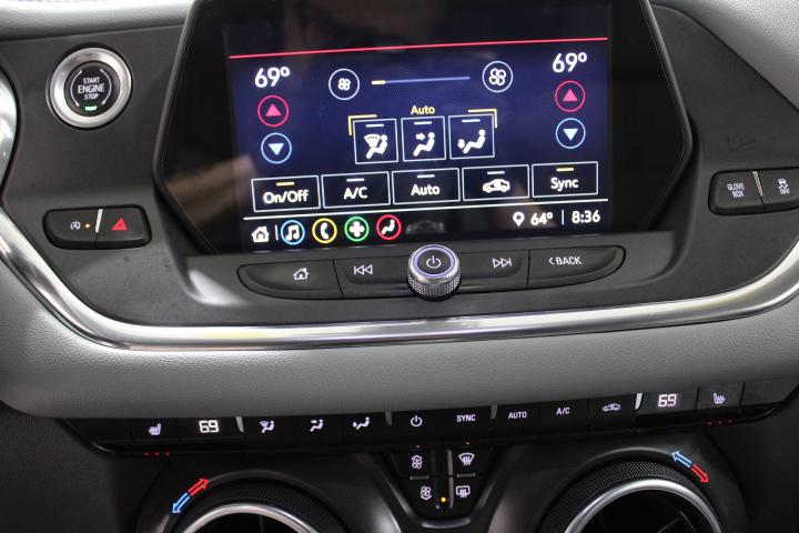 2022 Chevrolet Blazer AWD 2LT