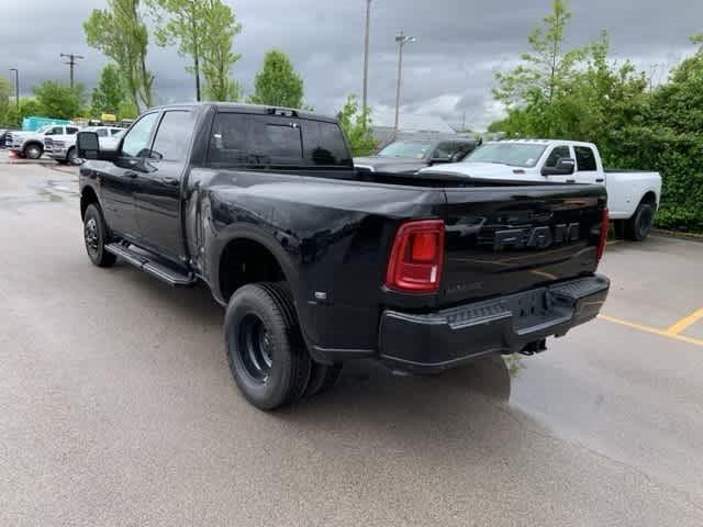 2025 RAM Ram 3500 RAM 3500 LARAMIE CREW CAB 4X4 8 BOX
