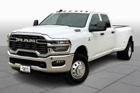 2025 RAM Ram 3500 Chassis Cab RAM 3500 TRADESMAN CREW CAB CHASSIS 4X4 60 CA