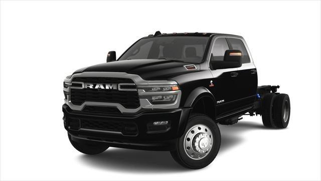 2025 RAM Ram 5500 Chassis Cab RAM 5500 BIG HORN CHASSIS CREW CAB 4X4 60 CA